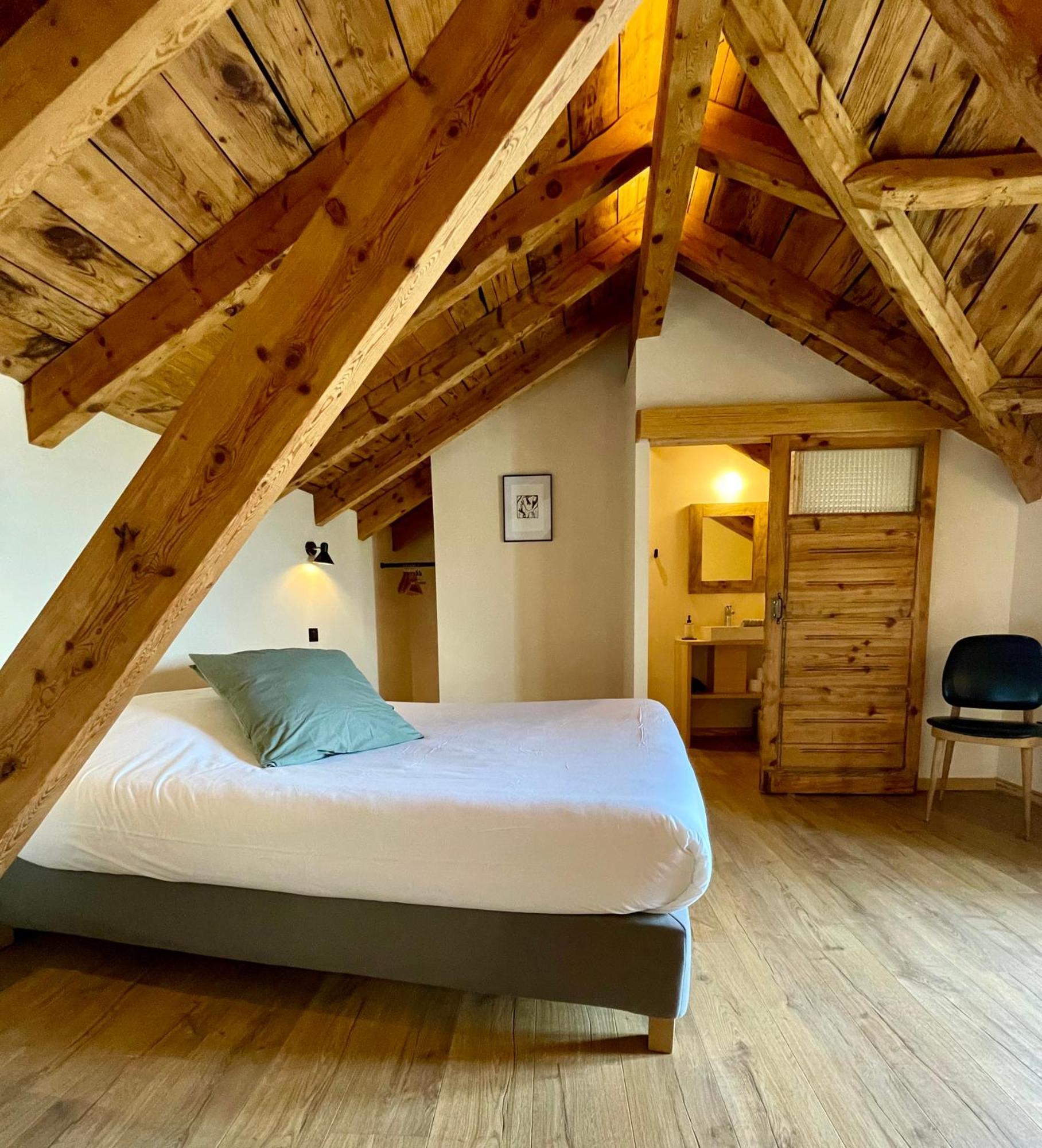 Domaine Agricole Cotze / Casa Rural Enveitg Kültér fotó